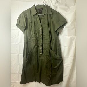 Utility style dress with pockets